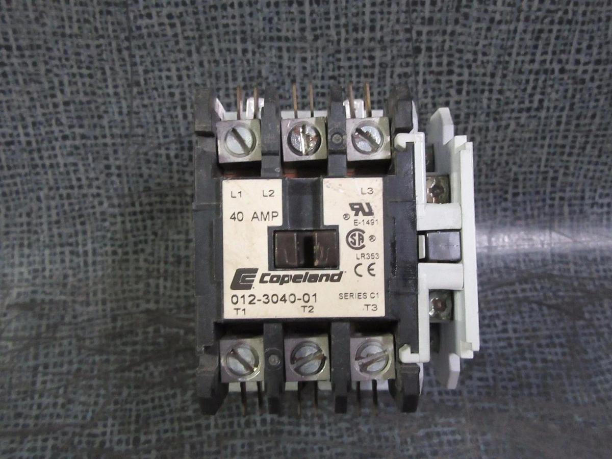 Used COPELAND CONTACTOR 40 AMP 600 VAC 3 PHASE 20 HP 104-120V COIL MODEL: 012-3040-01