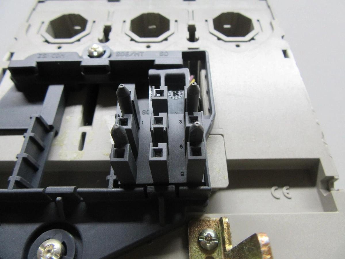 Used MERLIN GERIN MOLDED CASE SWITCH NSJ600A 600 AMP 600 VOLT 50/60 HZ **WARRANTY**