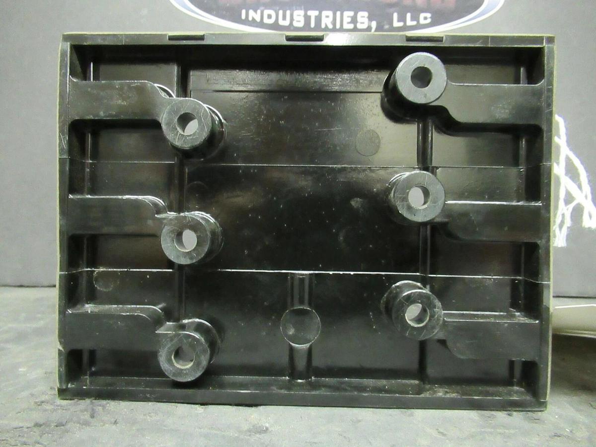 Used MARATHON FUSE HOLDER R6F60A3B 18 FOR 60 AMP 600 V CLASS H FUSES **WARRANTY**