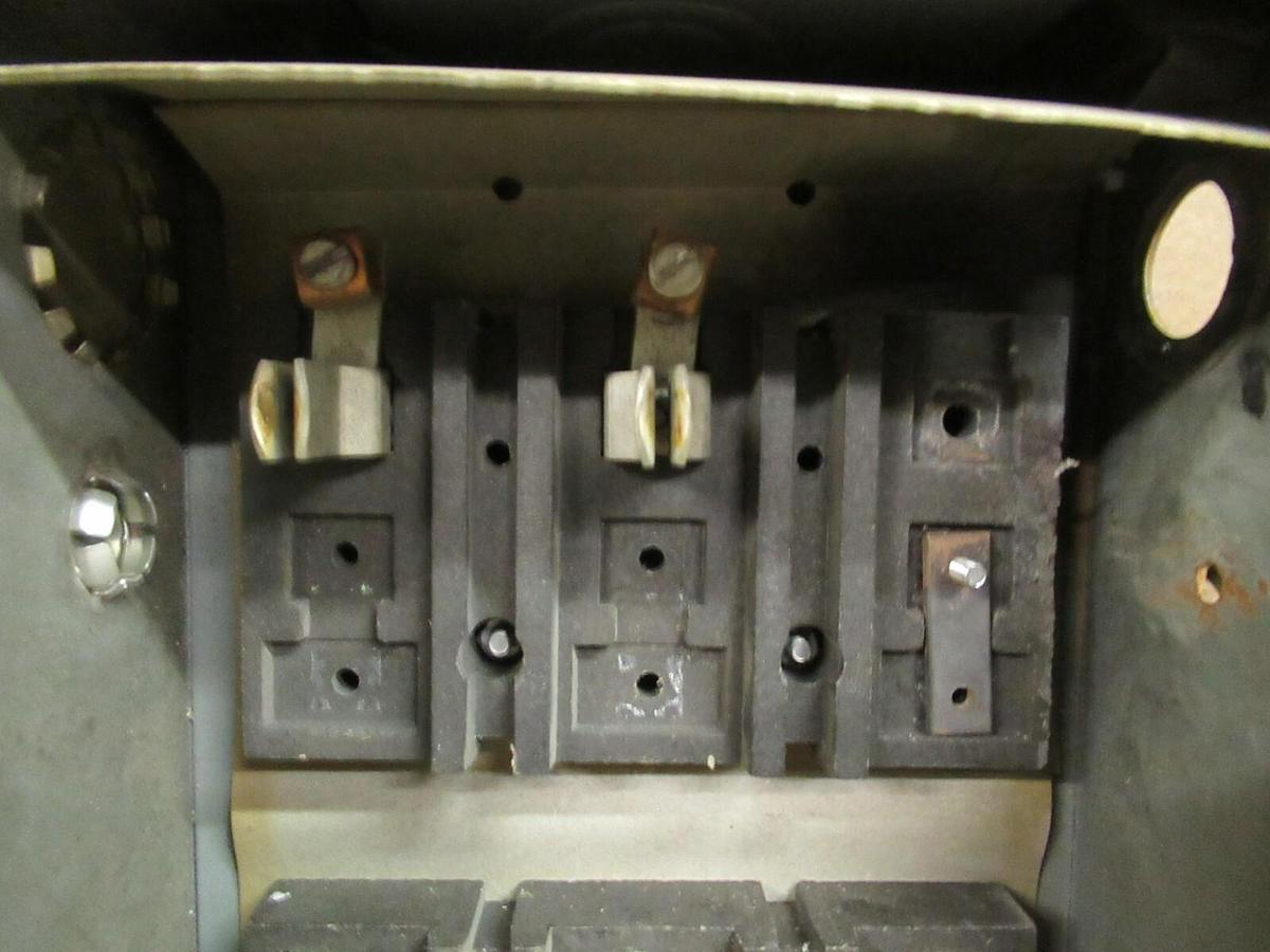 Used WESTINGHOUSE COP 100 AMP 600 VAC FUSIBLE BUSS BUS PLUG STYLE 1720770 TAP SWITCH