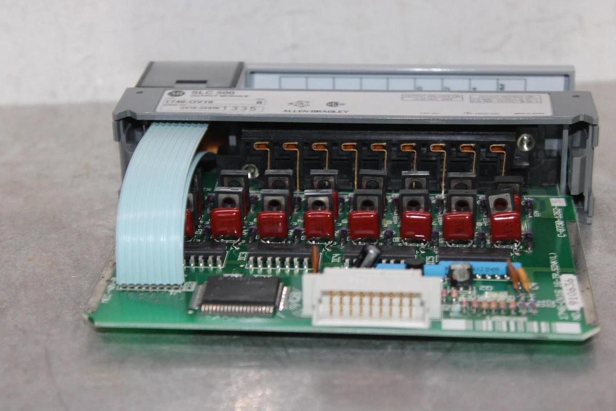 NIB ALLEN-BRADLEY SLC 500 PROGRAMMABLE OUTPUT CONTROL MODULE 1746-OV16