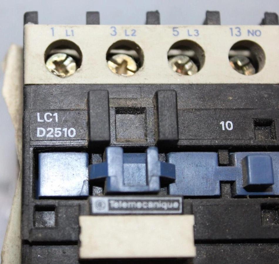 Used TELEMECANIQUE CONTACTOR LC1D2510 40 AMP 600 VAC 20 HP COIL: 120V *WARRANTY*