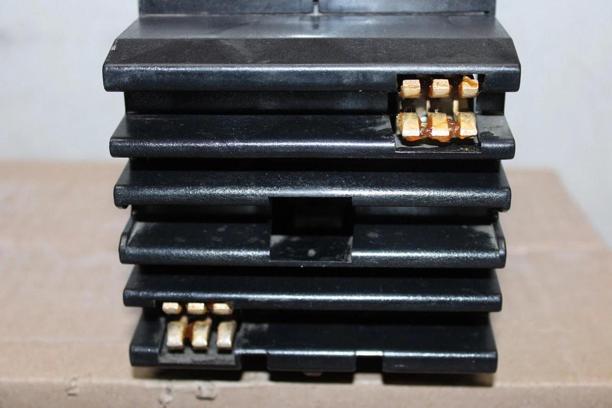 Used SQUARE D POWERPACT I-LINE CIRCUIT BREAKER JDA262002 200 AMP 2-POLE 600 VAC