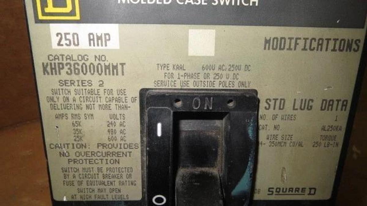 Used SQUARE D MOLDED CASE SWITCH KHP36000MMT 250 AMP 600 VAC 3-POLE 3-PHASE