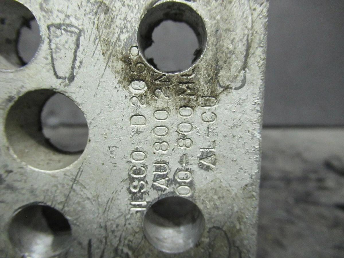 Used (2 QTY) ILSCO D2059 2 DOUBLE BARREL MECHANICAL CONNECTOR LUG TAPS 300 - 800MCM