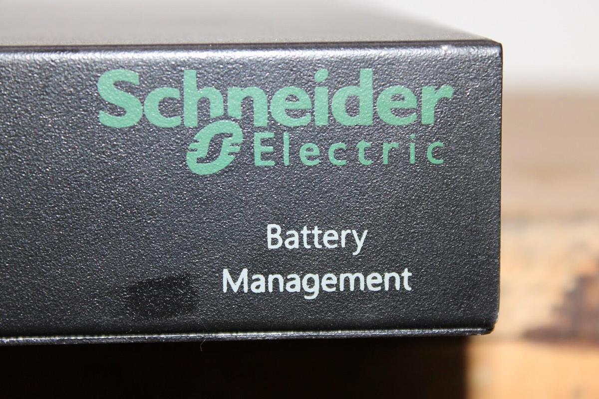 Used SCHNEIDER BATTERY MANAGEMENT MODULE AP9922/AP9922S 600 VDC 72 WATT 0.75 AMP