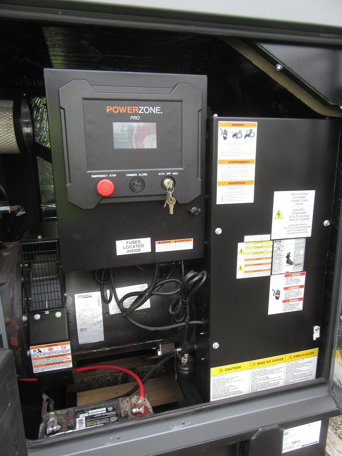 NEW 48 KW GENERATOR NATURAL GAS PROPANE GENERAC 120/240V SOUND ENCLOSED VIDEO 50 KW