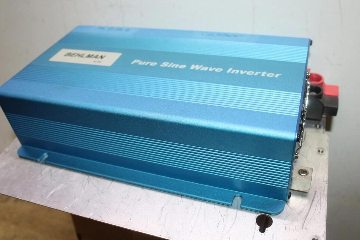 Used BEHLMAN PURE SINE WAVE INVERTER S600-148 INPUT: 48 VDC OUTPUT: 110 VAC 600W