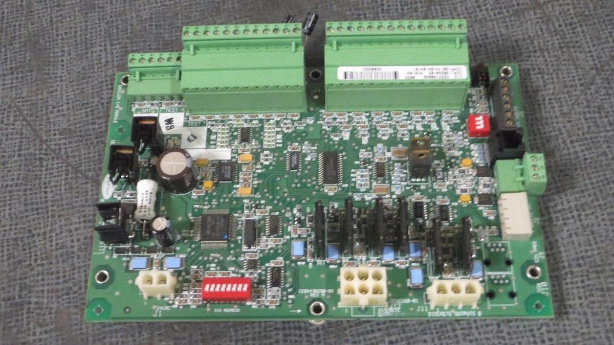 Used CARRIER CHILLER I/O MODULE CIRCUIT BOARD CEPL130260-07 **WARRANTY INCLUDED**
