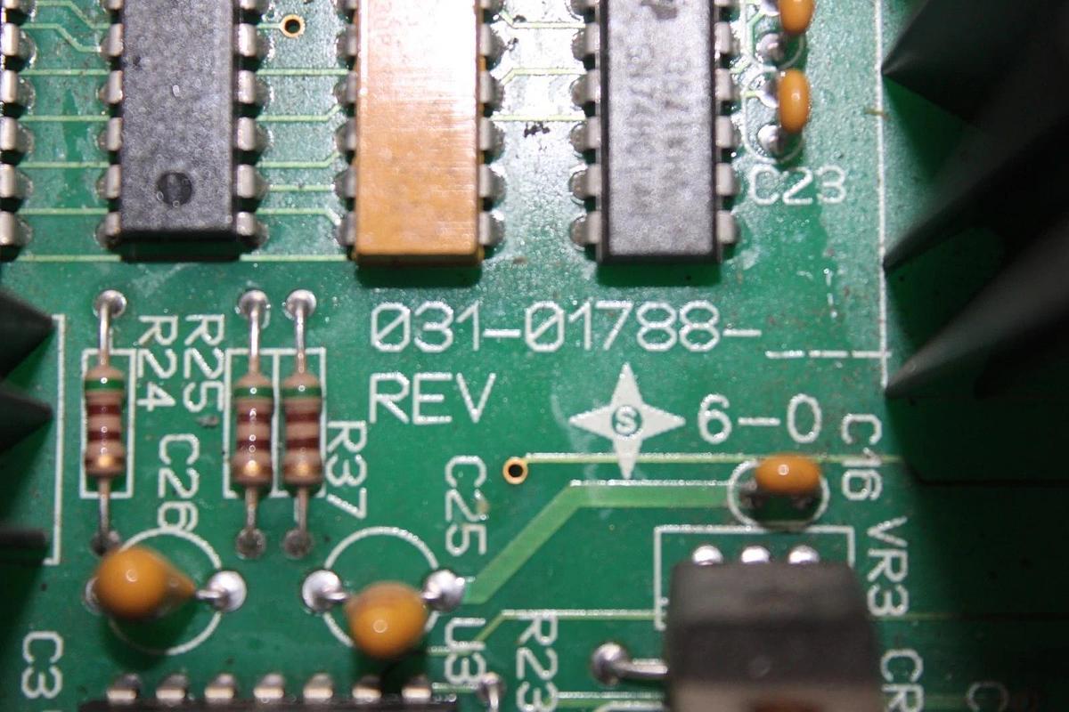 Used YORK EXPANSION CIRCUIT BOARD 031-01788 **WARRANTY INCLUDED**