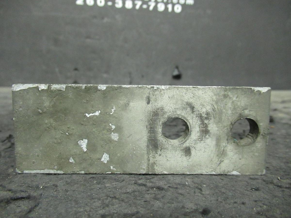Used (3) QTY GE DXLCA42 1 SINGLE BARREL MECHANICAL CONNECTOR LUGS TAP 600 MCM - 2