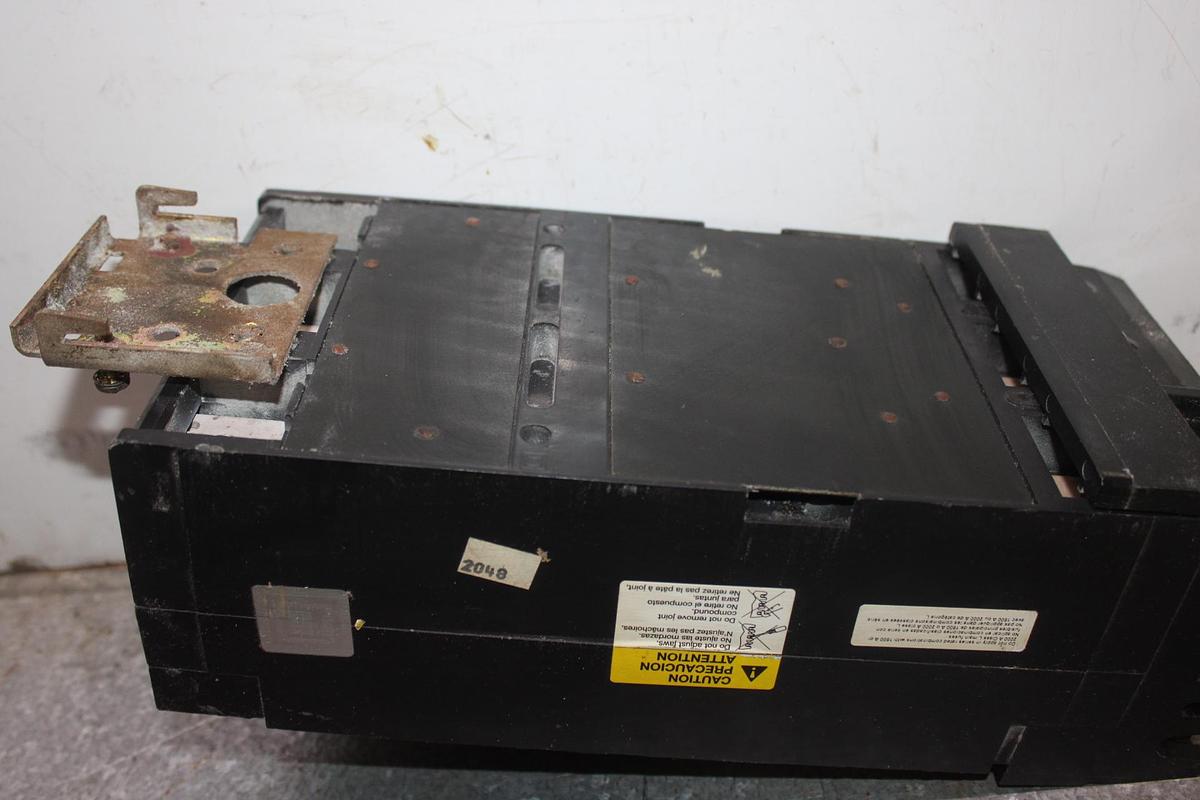 Used SQUARE D POWERPACT I-LINE CIRCUIT BREAKER BGA160305 30 AMP C-POLE 277 VAC