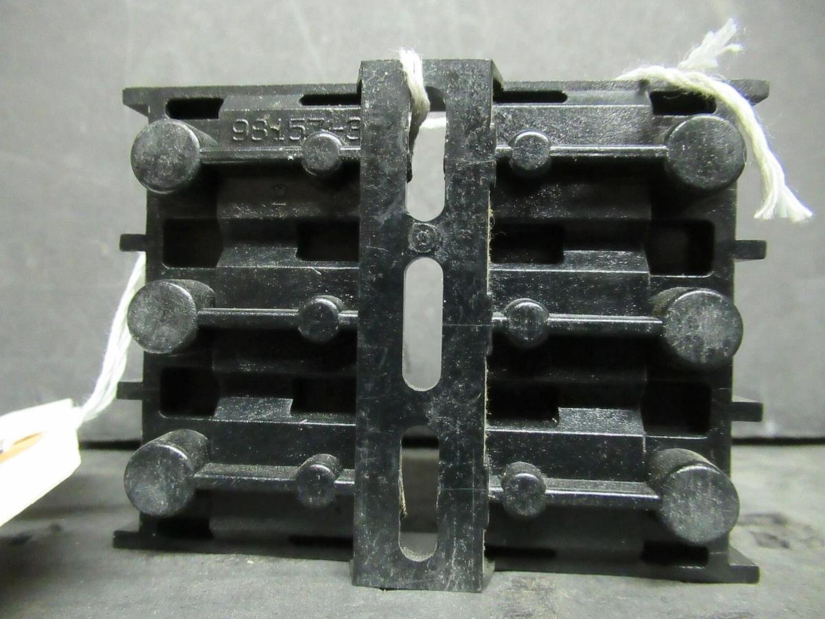 Used MARATHON FUSE LUG SET 6M30A3SQ1 600 VOLT 30 AMPS **WARRANTY INCLUDED!**