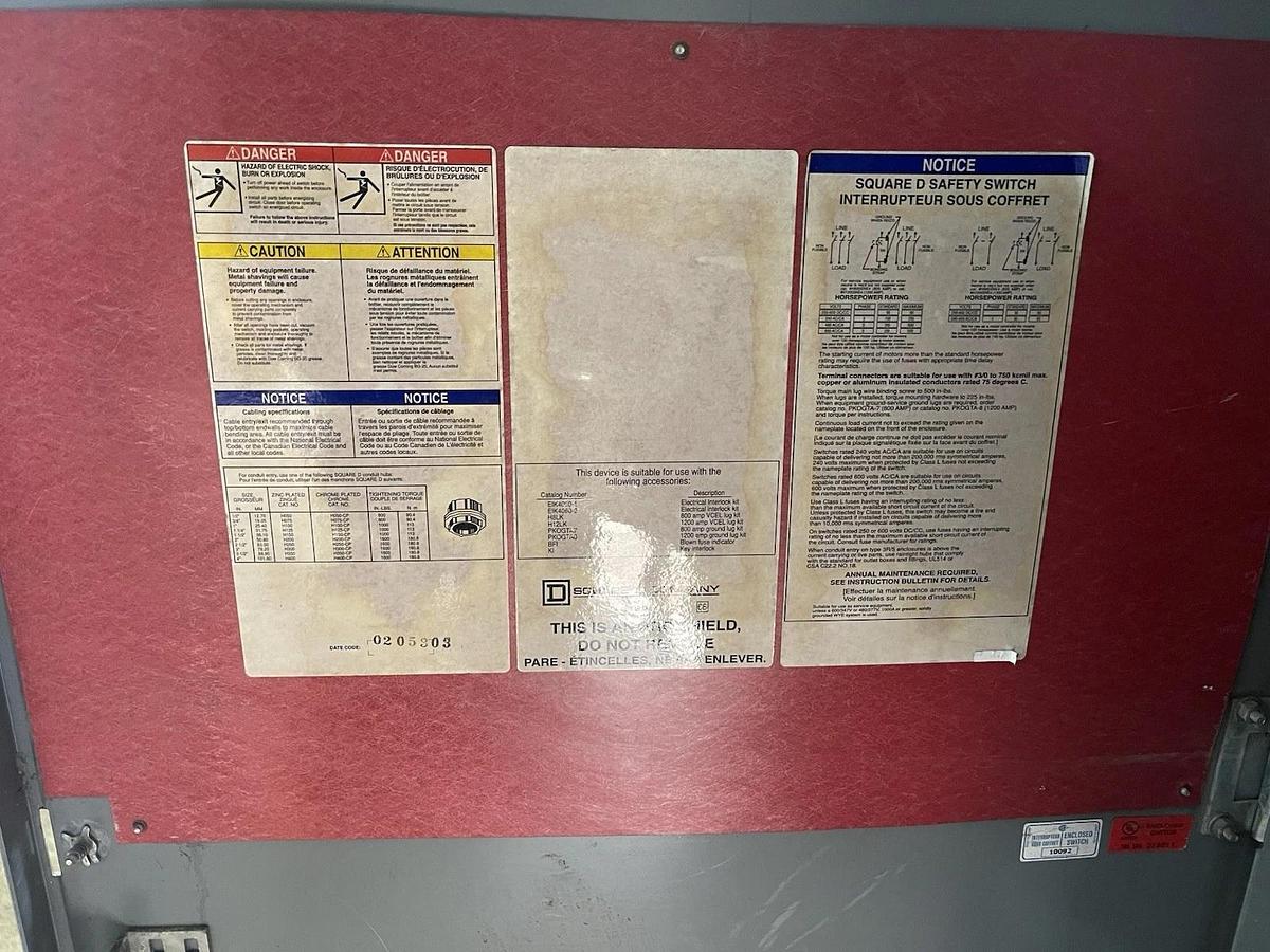 Used SQUARE D HEAVY DUTY SAFETY SWITCH HU368R 1200 AMP 600 VOLT NEMA 3R/5 3-PHASE