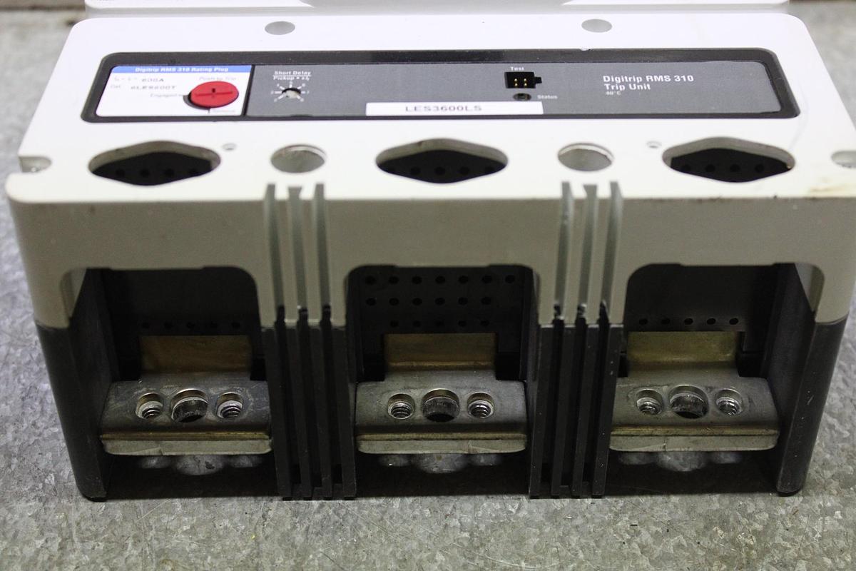 Used CUTLER HAMMER CIRCUIT BREAKER FDC3015L 15 AMP 3-POLE 600 VAC