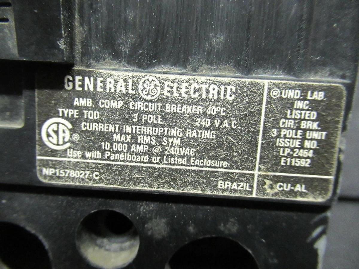 Used 225 AMP GE TQD BREAKER TQD32225 3 POLE 240 VAC