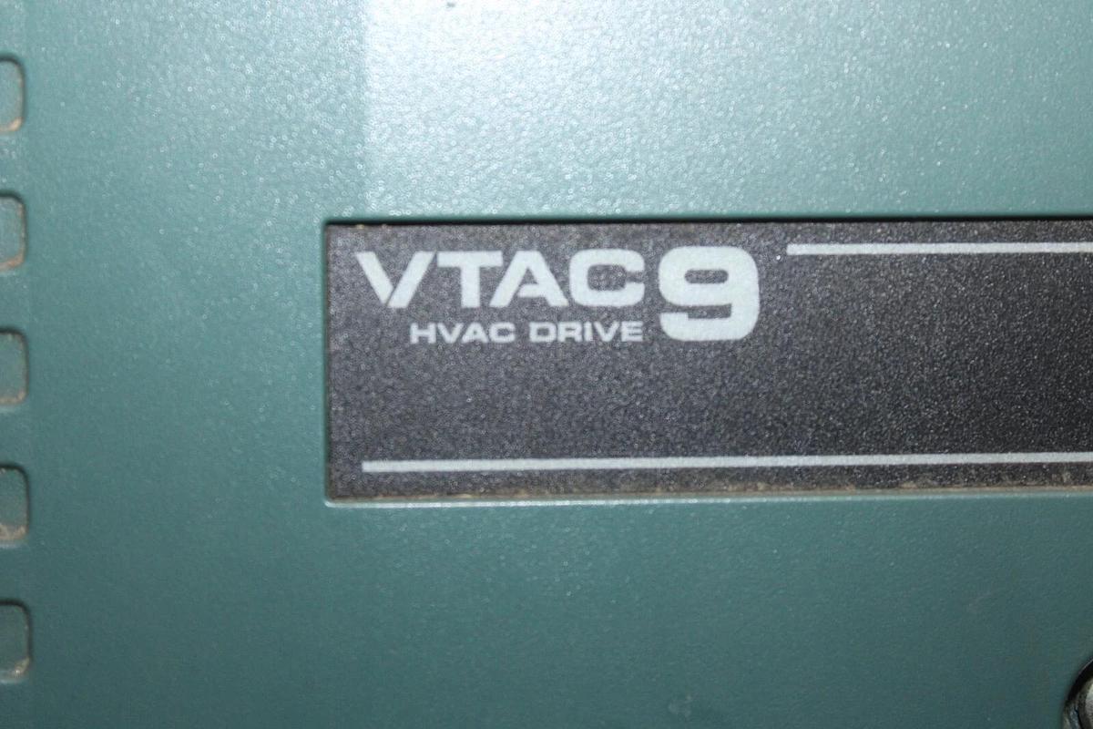 Used ROCKWELL VTAC9 VARIABLE SPEED DRIVE 9VT401-027HTAN 480V 3-PHASE 20HP 24.5 AMP