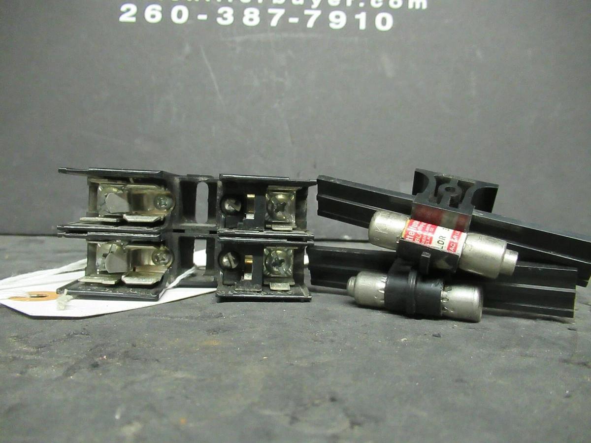 Used LITTELFUSE FUSE HOLDER L60030C-2PQ 600 VOLT 30 AMP CLASS CC FUSES W/ FUSES