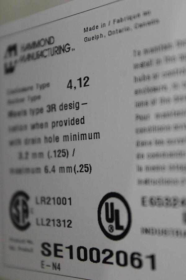 Used TRANE TRUSENSE MG REFRIGERANT 123 MONITOR RMWERP411D01001AB ENCL 4/12