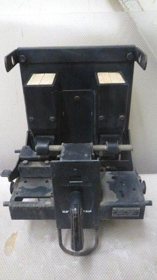 Used WESTINGHOUSE AIR BREAKER DB25 600 AMP 600 VAC 2 POLE **WARRANTY INCLUDED**