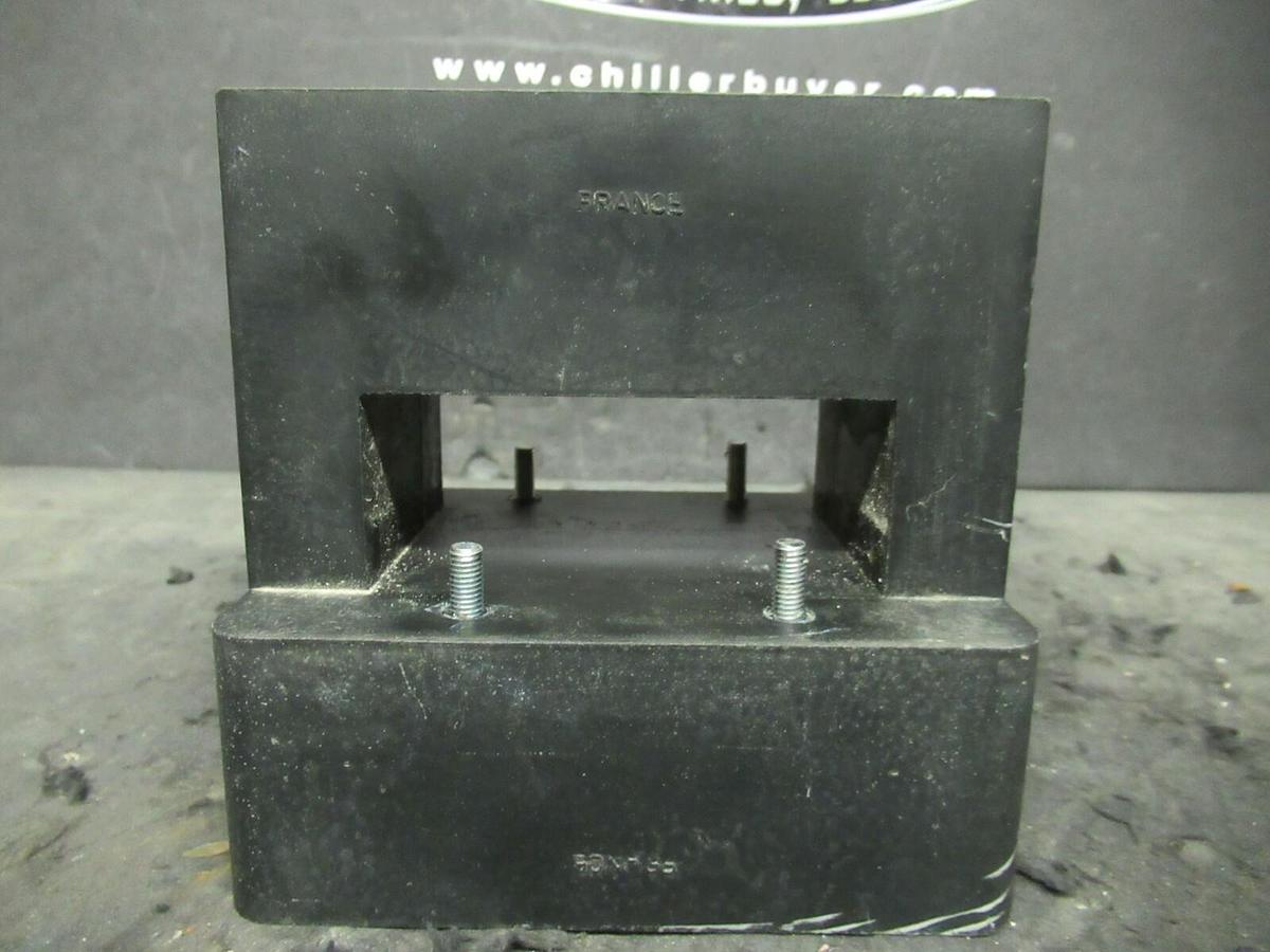 Used MERLIN GERIN NEUTRAL CURRENT SENSOR CT 685-518-A MASTERPACT TRIP 800 AMP 685518A