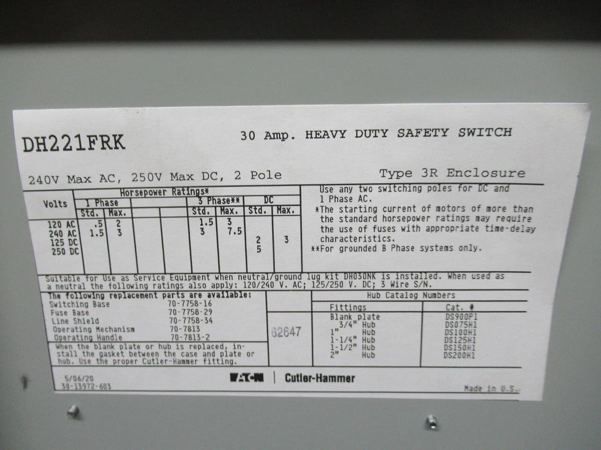 NEW IN BOX EATON HEAVY DUTY SAFETY SWITCH DH221FRK 30 AMP 240 VAC 2-POLE