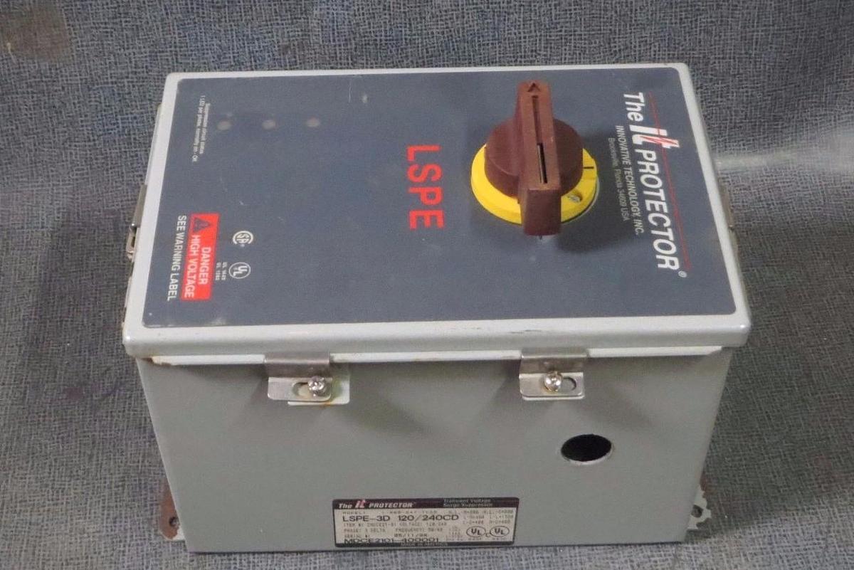 Used INNOVATIVE TECHNOLOGIES INC - LSPE SURGE PROTECTOR 120/240V # LSPE-3D 120/240CD