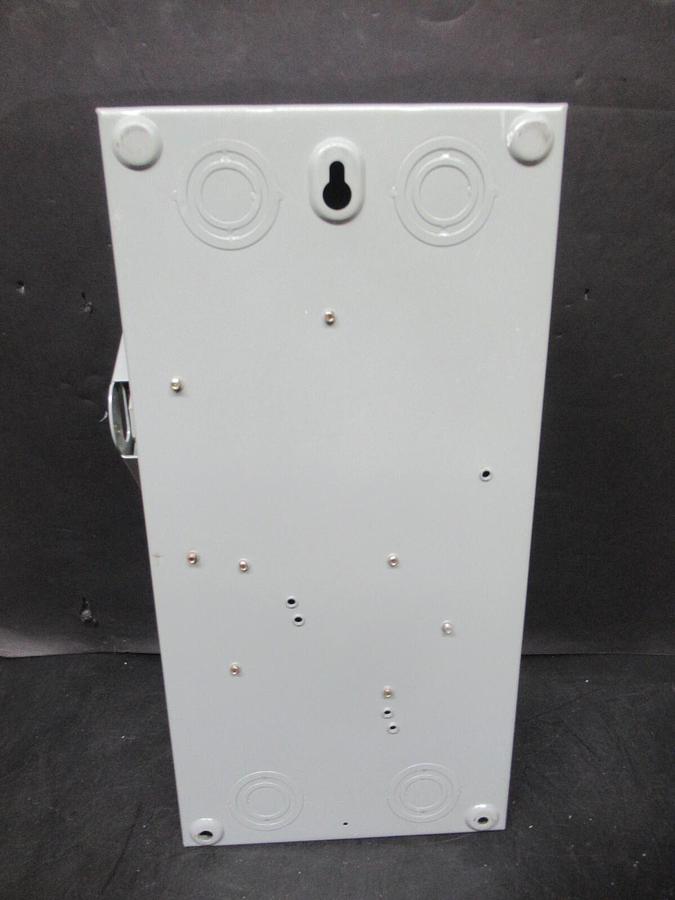 Used EATON HEAVY DUTY SAFETY DISCONNECT DH221FGK 240 VAC 30 AMP 7.5 HP 2-POLE