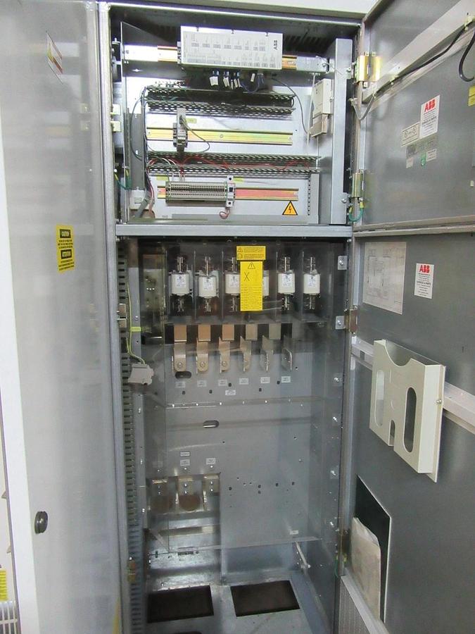 Used ABB MULTI SPEED DRIVE CABINET ACS627-0490-5-00EB1200802 3-PHASE 593 AMP 480 VAC