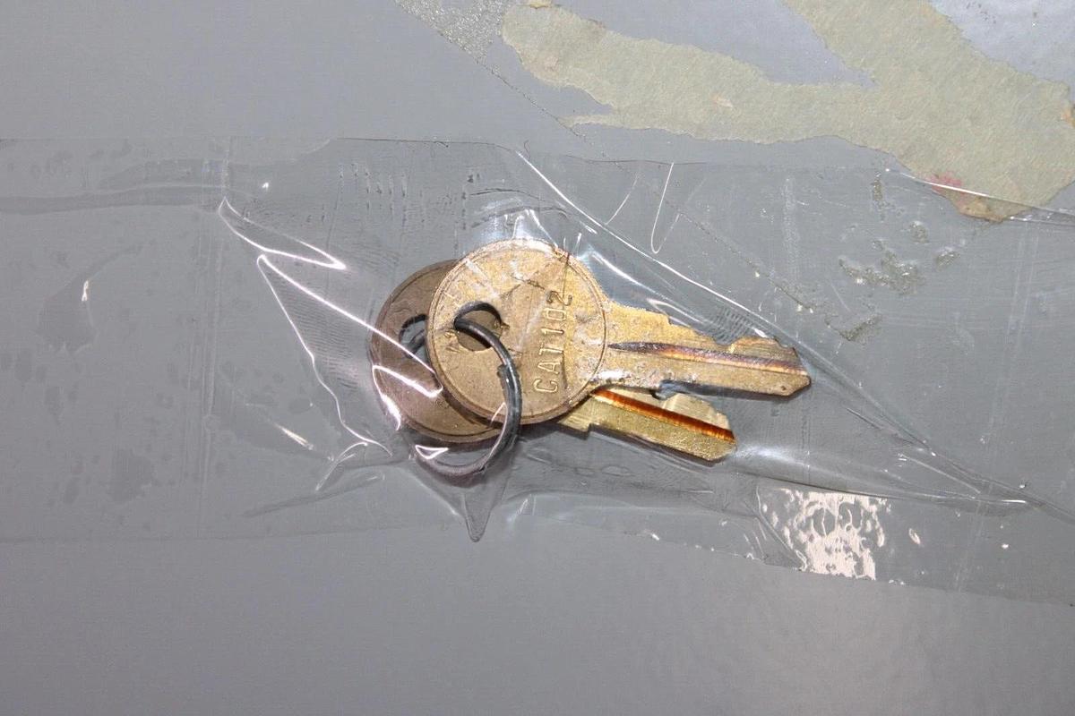 Used HOFFMAN TYPE 1 ENCLOSURE A2016AT1PP 20.5" X 16.5" X 7" W/ KEYS **WARRANTY**