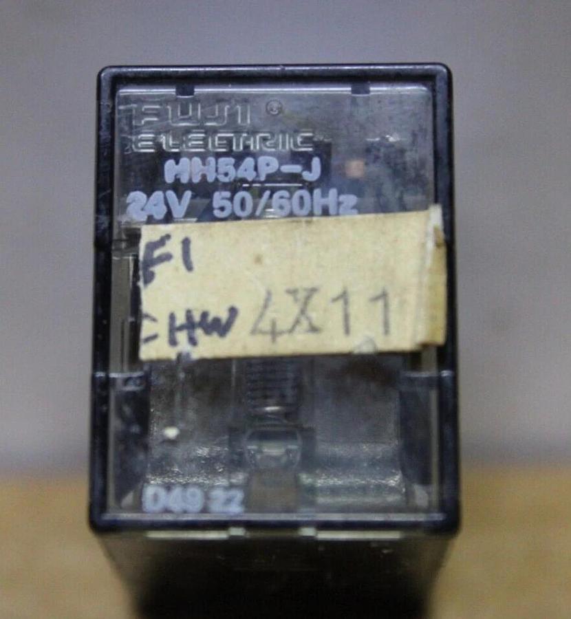 Used LOT OF 2 FUJI ELECTRIC RELAY HH54P-J 24 VOLT **WARRANTY INCLUDED**