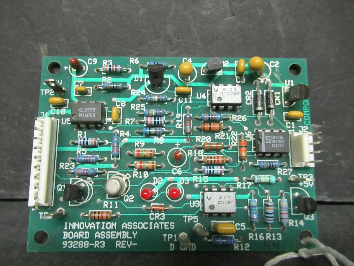 Used INNOVATION ASSOCIATES CIRCUIT BOARD 93288-R3 // 10345E-R REV E