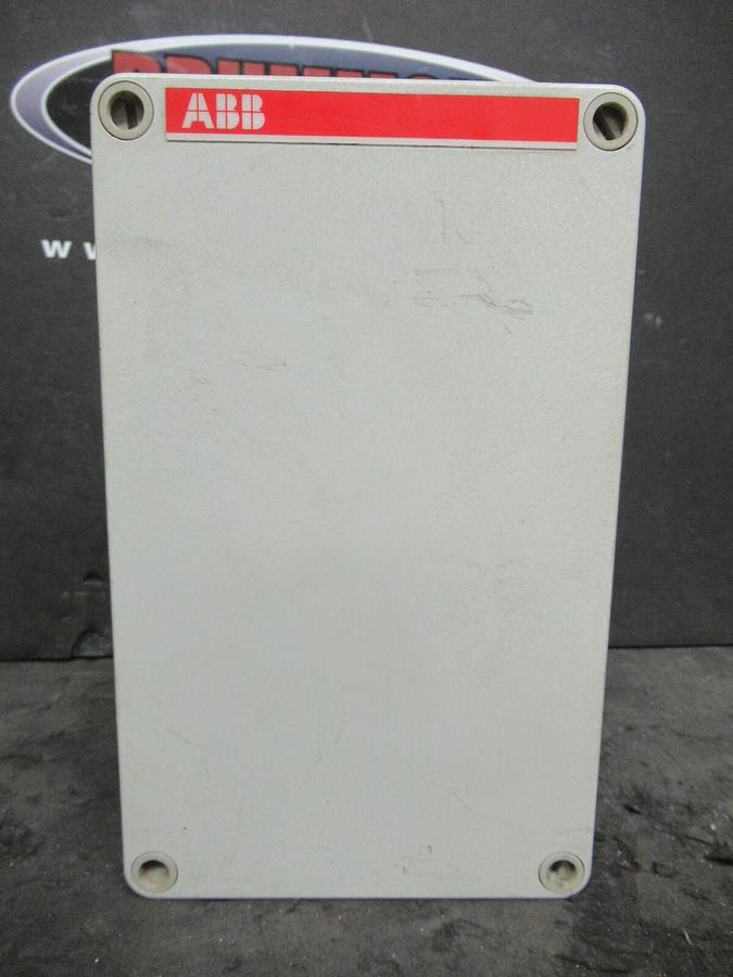 ABB ENCLOSED RELAY CR-U120AC2 71 AMP 115V 1SVR-405-621-R2000 *WARRANTY*