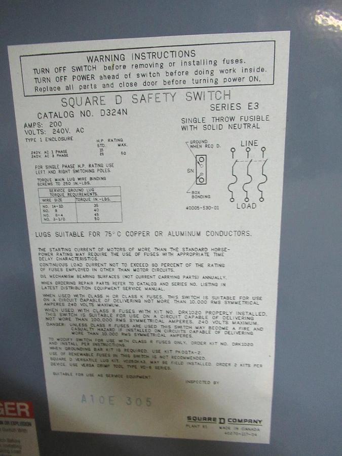 Used SQUARE D SAFETY SWITCH D324N SER. E3 TYPE 1 ENCL. 200 AMP 50 HP 240 VAC 3-POLE