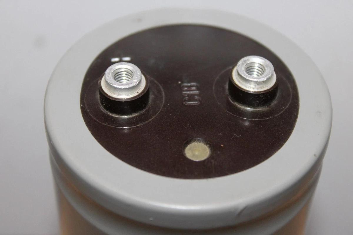 Used PHILIPS CAPACITOR 3186FD843U015AMA2 84000 uF -10% +75% 15 VDC 362-9041-56699