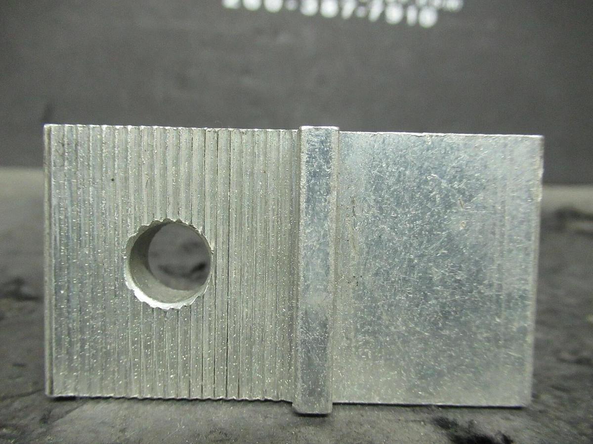 Used (3) QTY CMC AB500-1 1 SINGLE BARREL MECHANICAL CONNECTOR LUGS TAP 500 KCMIL - 4