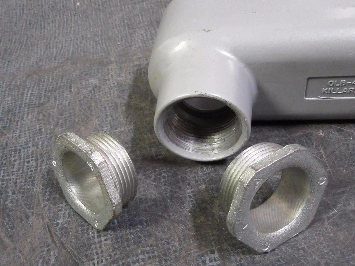 Used (1) KILLARK CONDUIT BODY WITH COVER & BUSHINGS 1 1/4" 28.8 CU" # OLB-4 ; OL-450