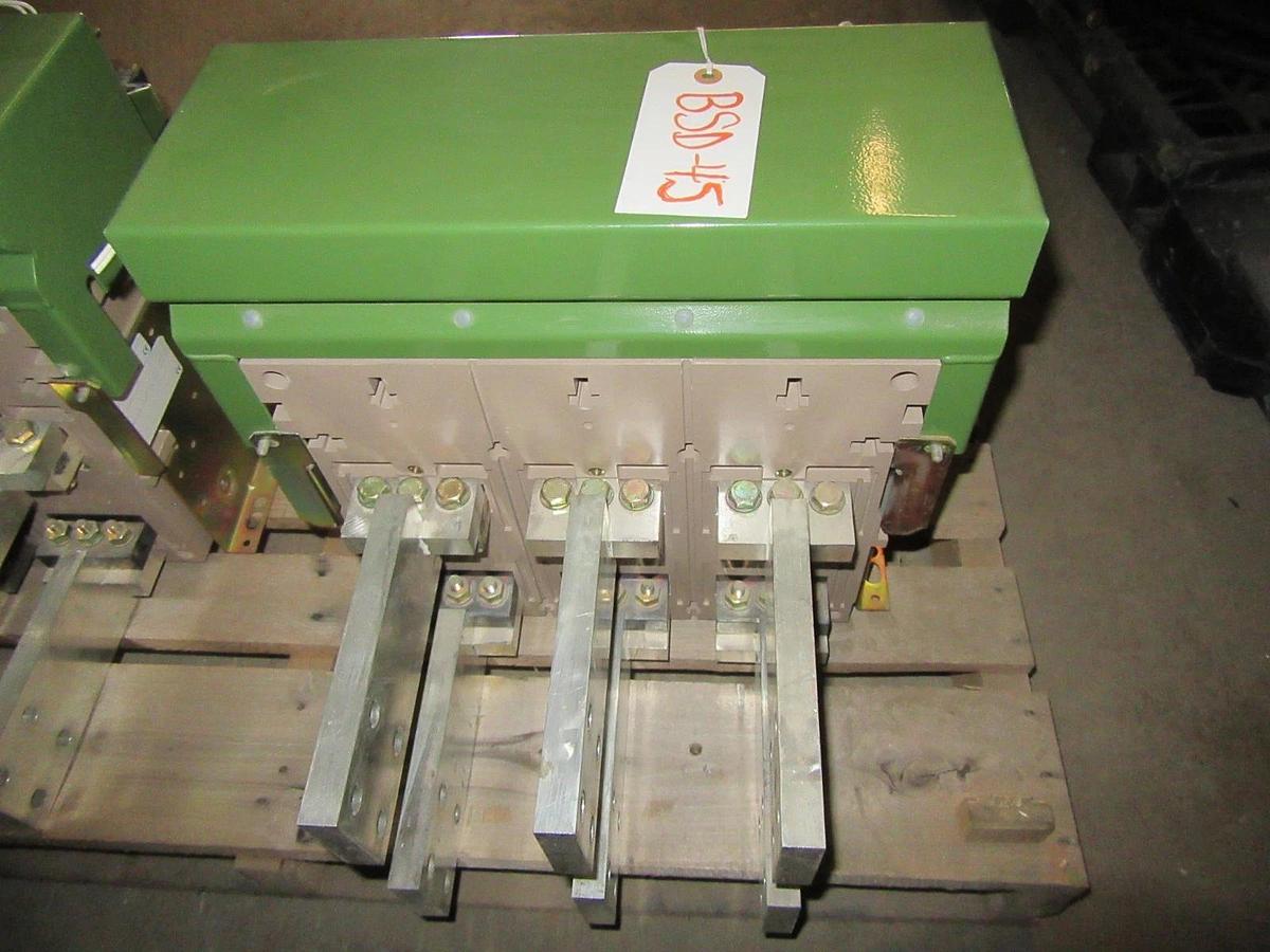 Used (1) MERLIN GERIN MASTERPACT CIRCUIT BREAKER MP20-H1 3P 600V 50/60HZ 2000A STR58U