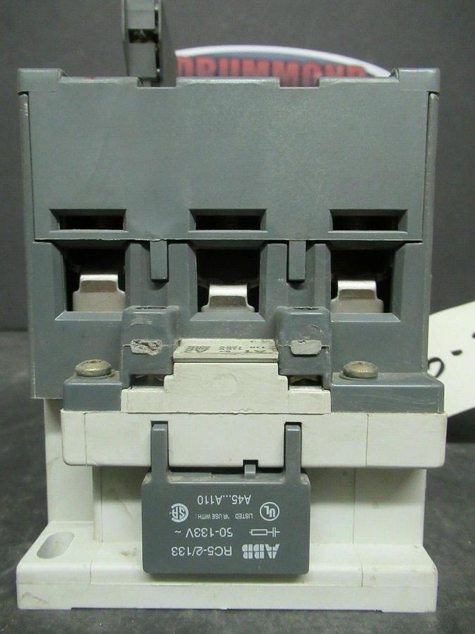 Used (1) YORK CONTACTOR # 024-31109-000 # A95-30 -- 125 AMP 600V 3 PH 110-120V COIL