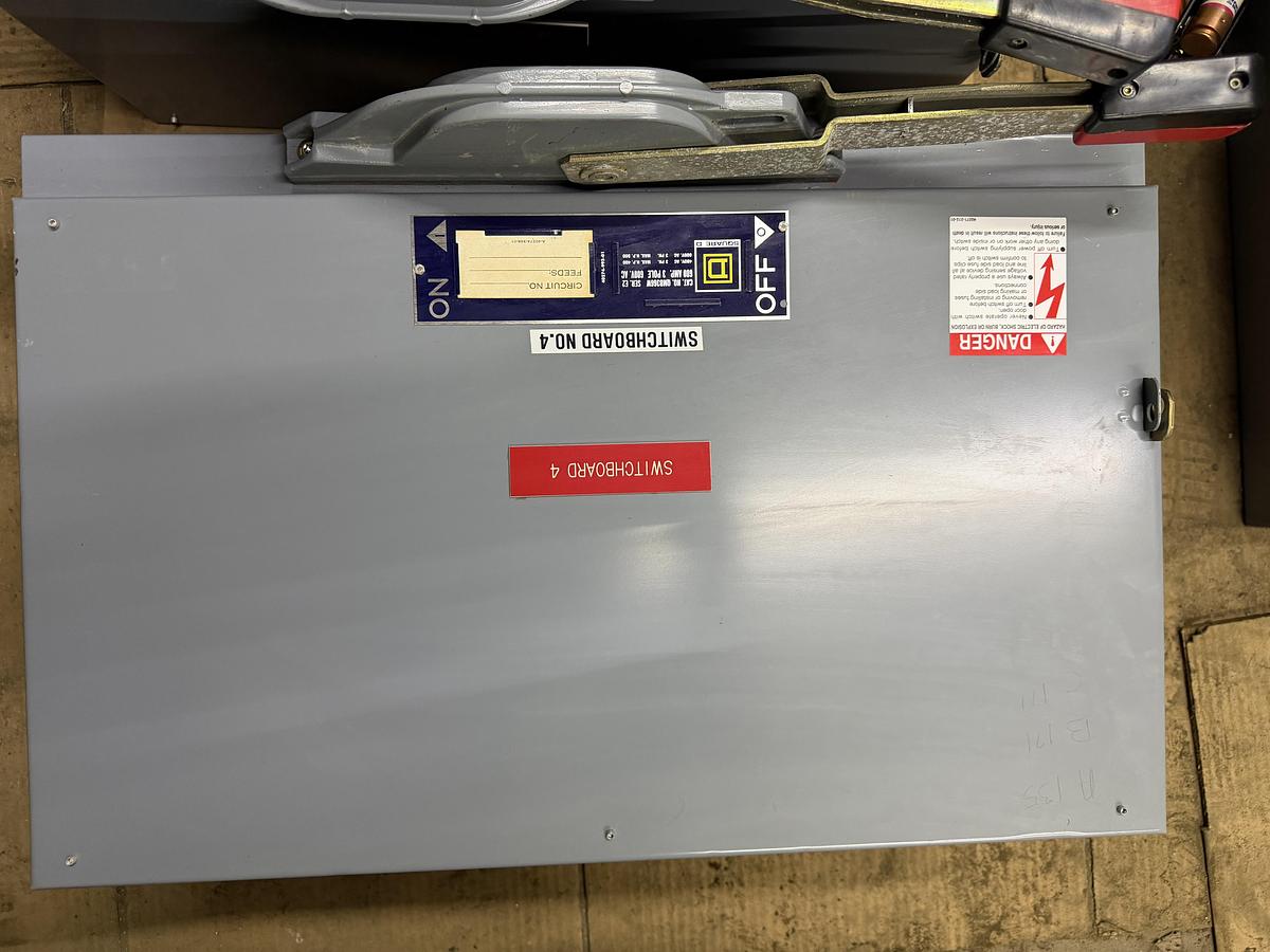 Used SQUARE D QMB BRANCH SWITCH QMB365W 400 AMP 600 VAC 3-POLE