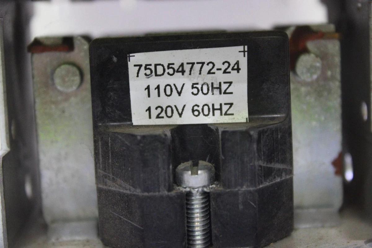 Used SIEMENS CONTACTOR 42FE35AF306R HN53HG120 600 VAC 75 AMP 3-POLE COIL: 120V