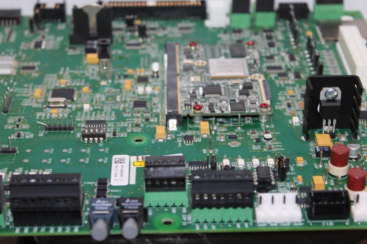 Used YORK HVAC CHILLER MICRO CONTROL CIRCUIT BOARD 031-03630-001 REV. F *WARRANTY*