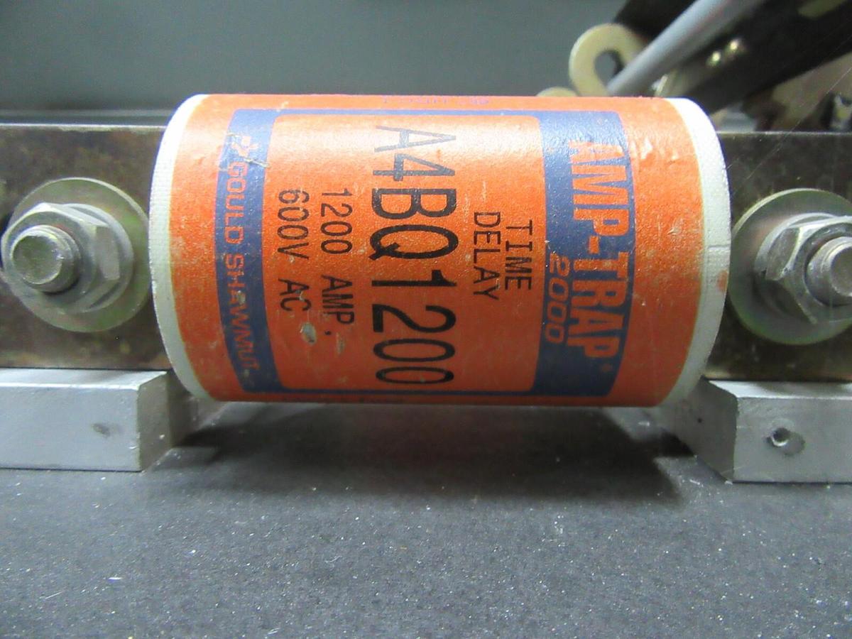 Used GE 1200 AMP HEAVY DUTY FUSIBLE SAFETY SWITCH 600 / 480 VAC CAT# TC72368R NEMA 3R