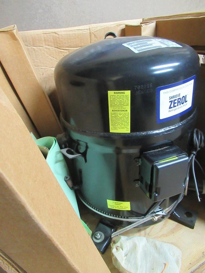 BRISTOL R-22 REFRIGERENT COMPRESSOR H2BG094DBEE 702216-07-1620 3-PHASE 460 VOLT