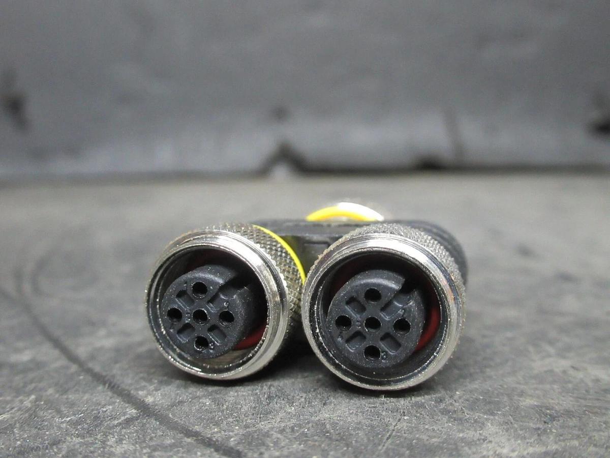 NEW IN BAG TURCK YB2-FSM4.5-2FKM4.5 EUROFAST DAISY CHAIN SPLITTER CONNECTOR