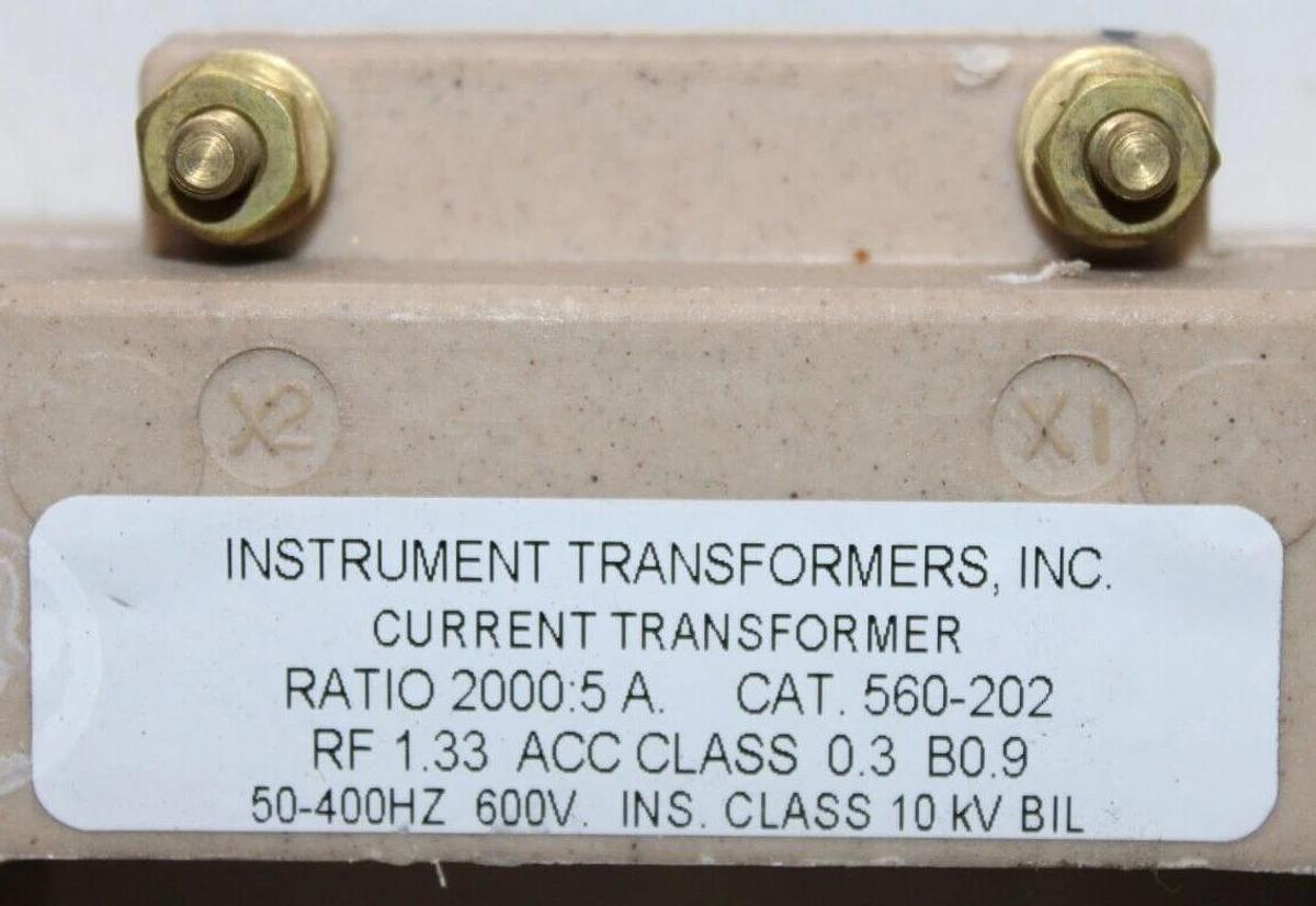 Used INSTRUMENT TRANSFORMERS CURRENT TRANSFORMER 560-202 2000:5A 50-400HZ