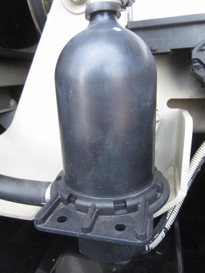 Used 50 KW DIESEL GENERATOR MTU 120/240 V  JOHN DEERE SOUND ENCLOSED 355 HRS  VIDEO