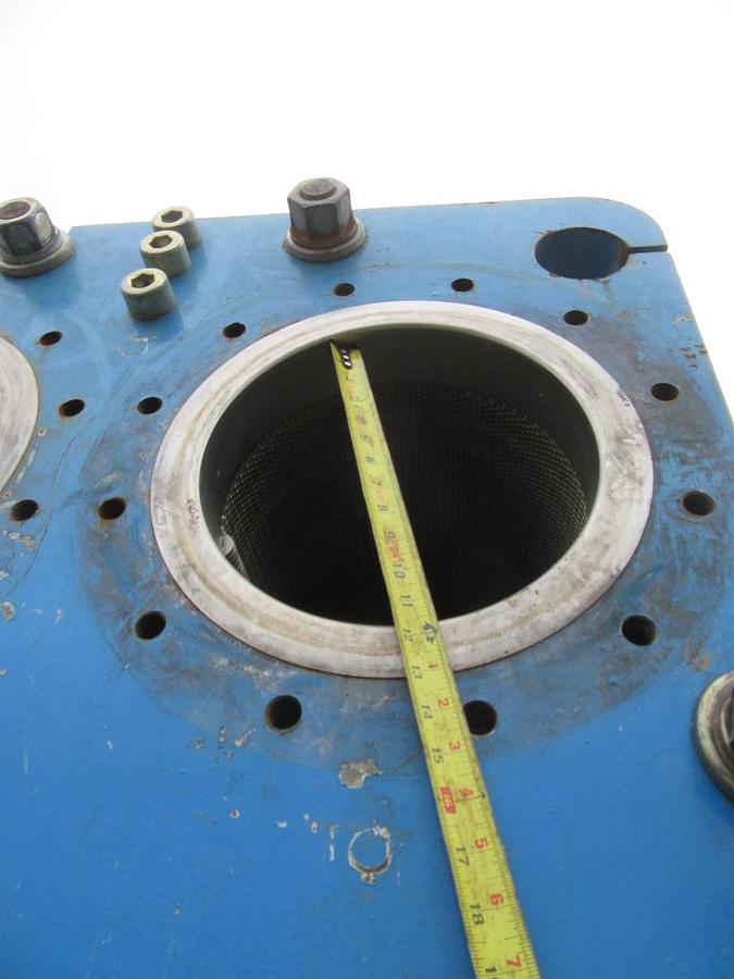 Used 2010 APV PARAFLOW 271 PLATE / FRAME HEAT EXCHANGER B134 M-12 150 PSIG