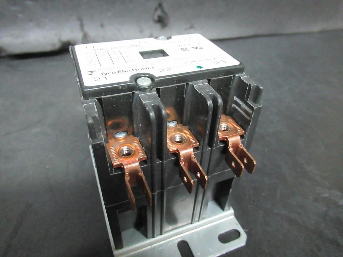 Used TYCO CONTACTOR 3100-30T1028MC HN53CD115 600 VAC 40 AMP 25 HP COIL: 120 VOLT