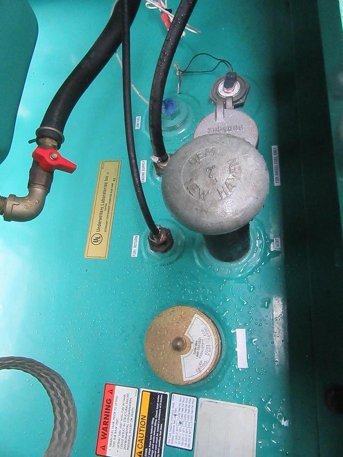 Used 40 KW DIESEL GENERATOR CUMMINS 120/240V B3.9-G2 RECONNECTABLE VIDEO ENCLOSED